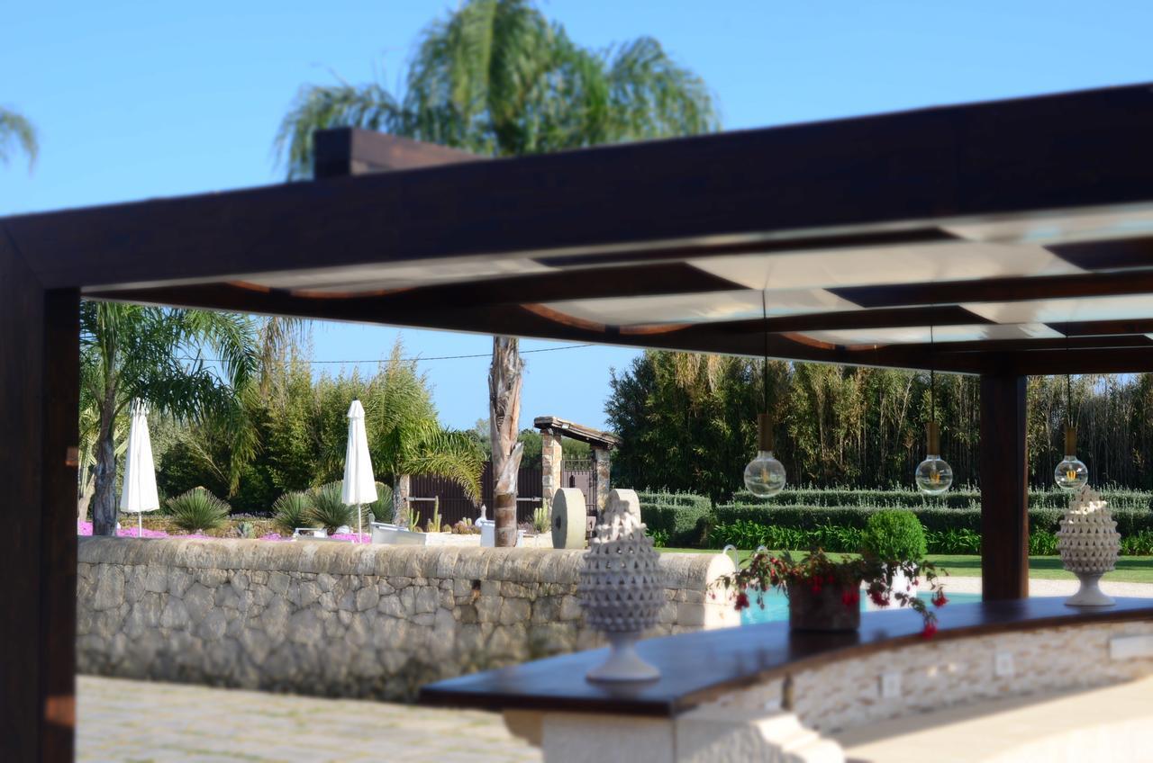 Mythos Holidays & Events Сиракузы Экстерьер фото